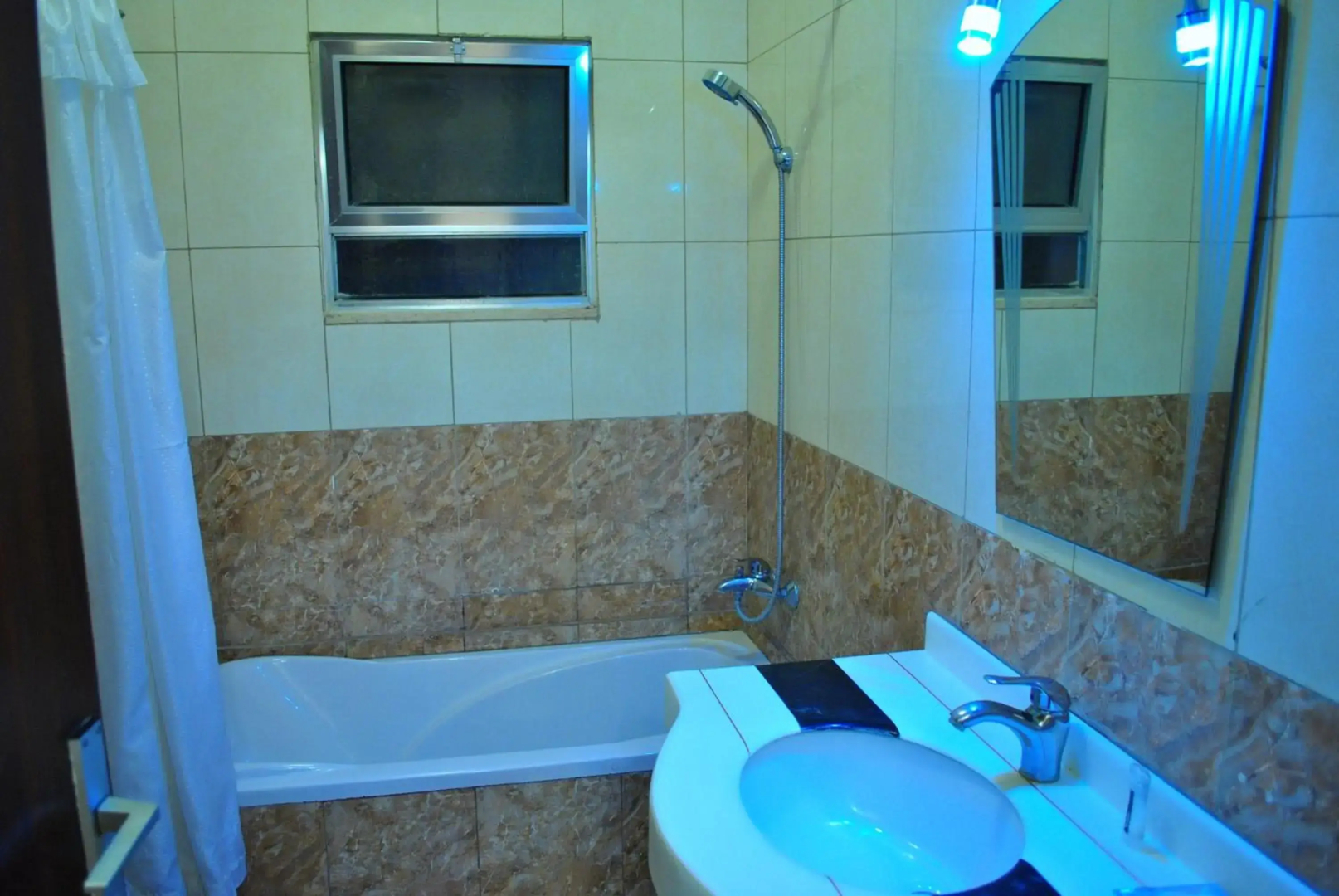 Al Qidra Hotel Aqaba