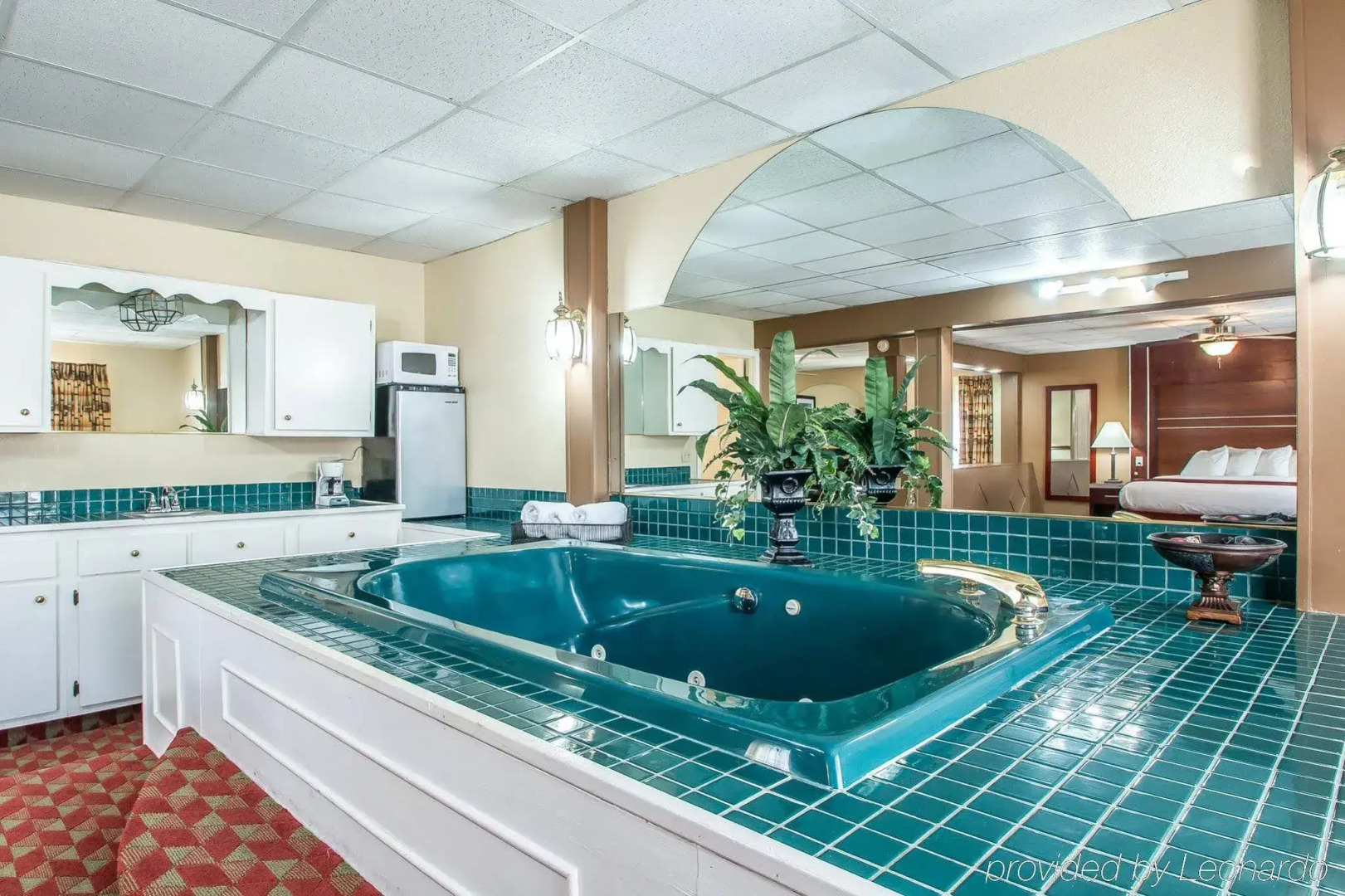 Tesla MedBed Center, East Dubuque