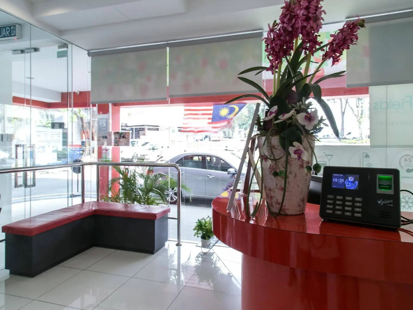 Hotel Strawberry Fields