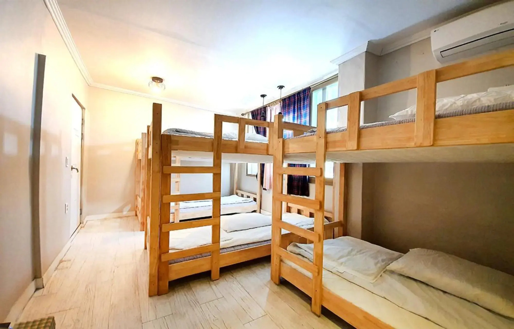 Pohang Youngildae Guesthouse Hostel