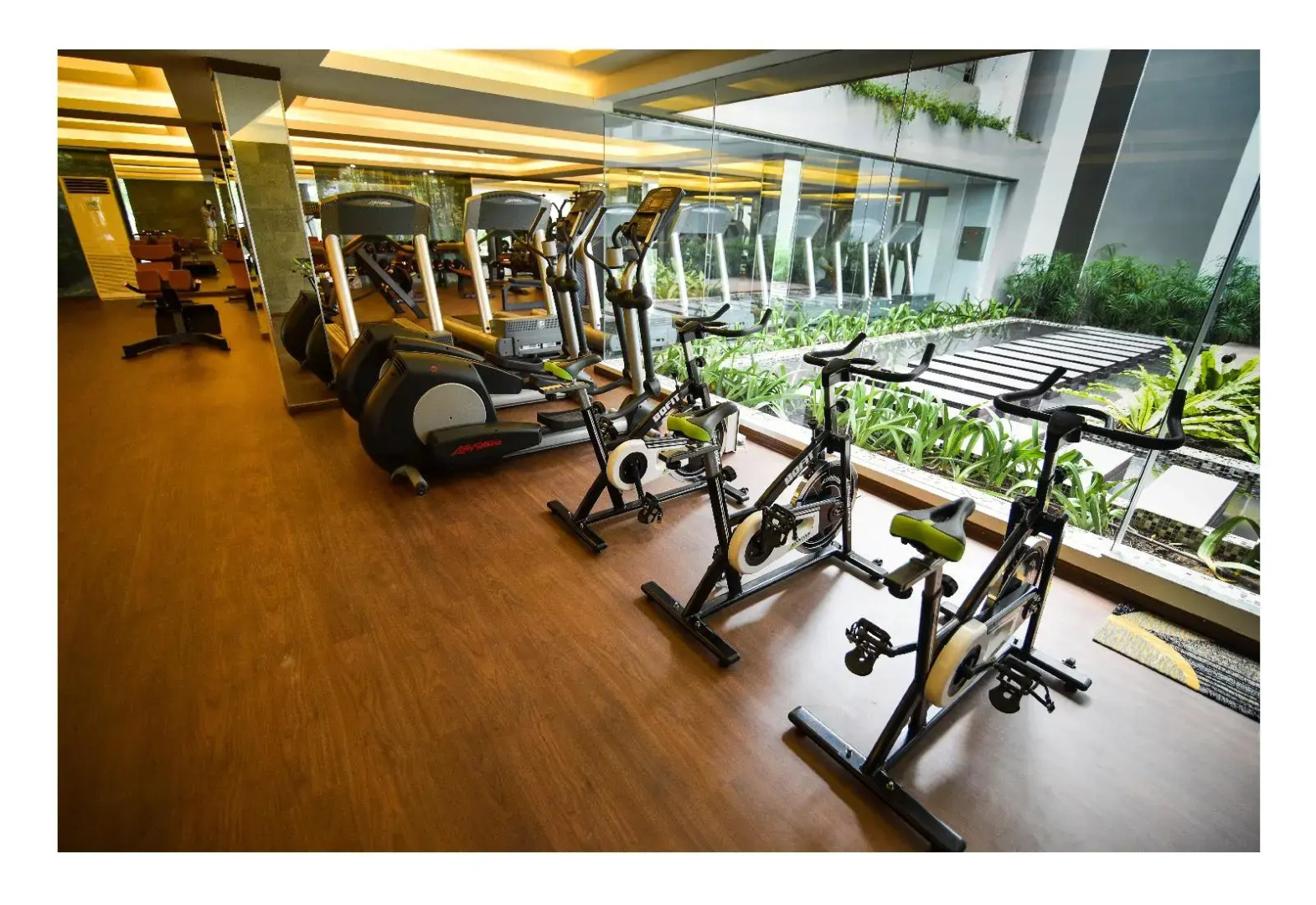 The Mira Central Park Hotel