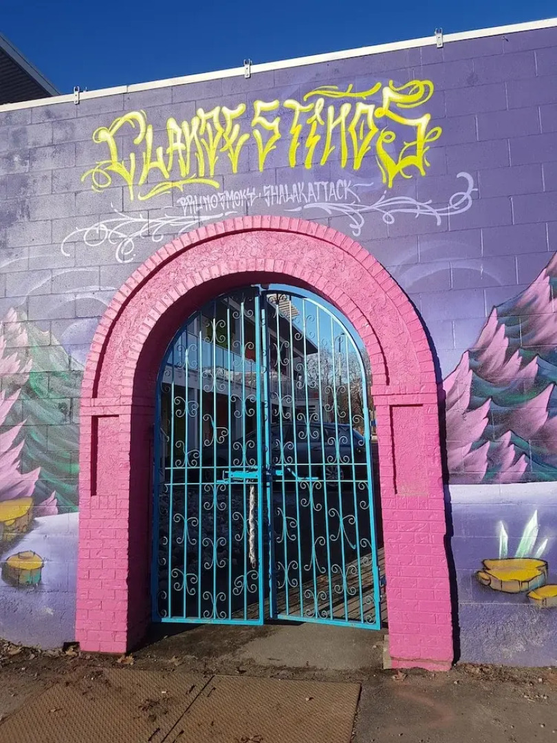 Travelodge Kelowna On The Lake