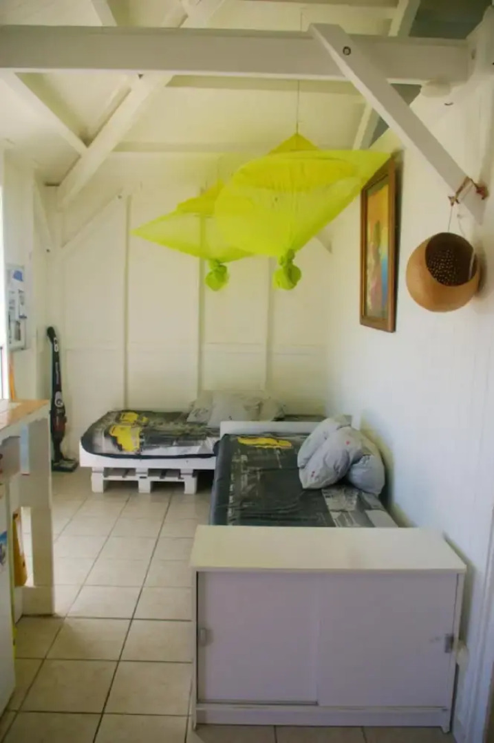 House With one Bedroom in Trois Rivières, With Wonderful sea View, Fur