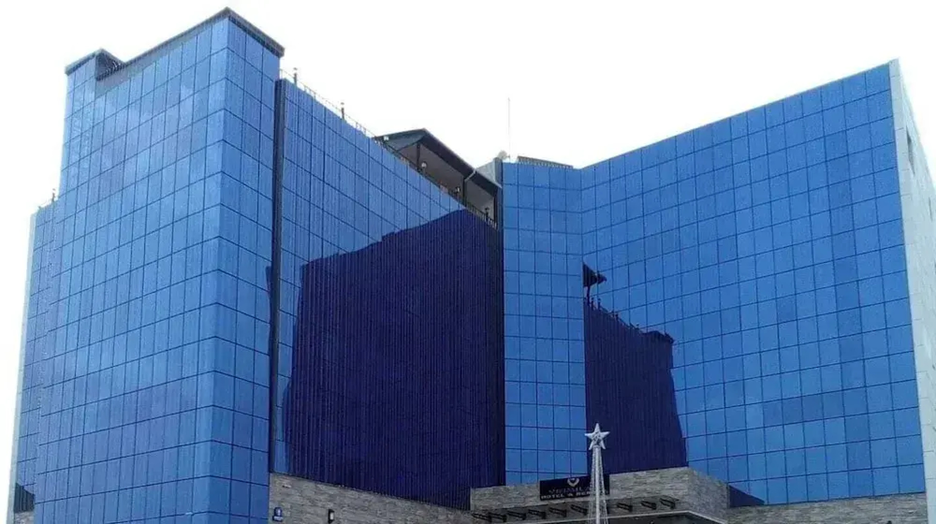 VINMILAN Hotel & Resort