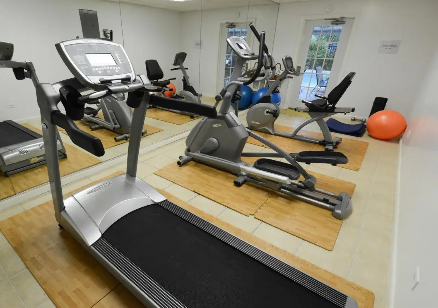 Bay View Suites Paradise Island