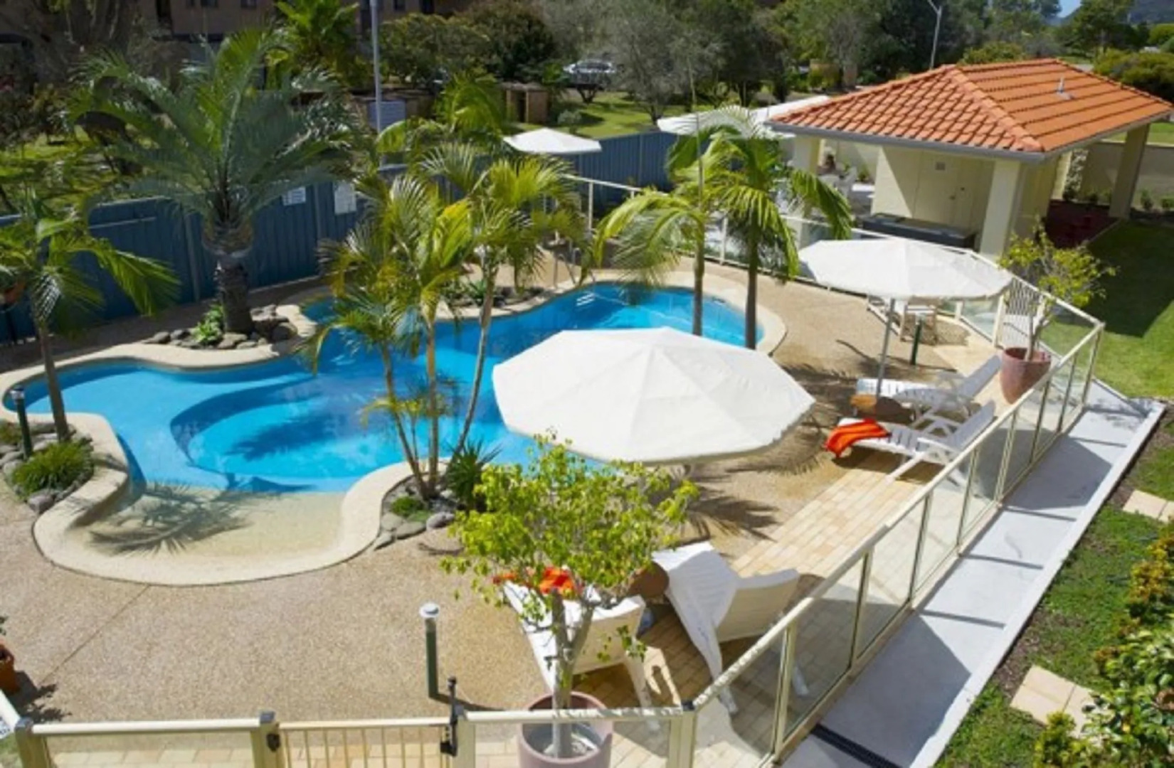 Martys @ Little Beach