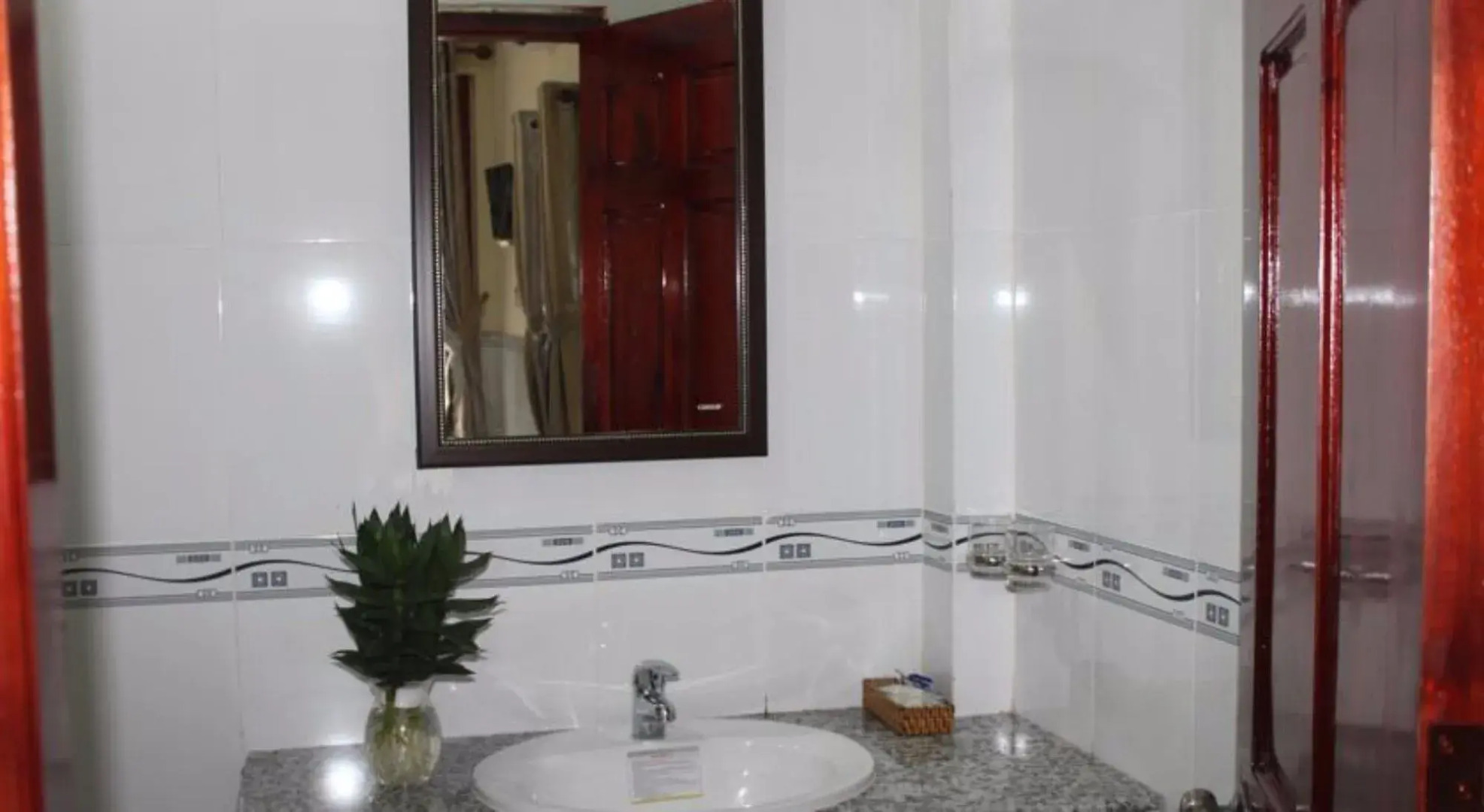 Hoa Nhat Lan Bungalow