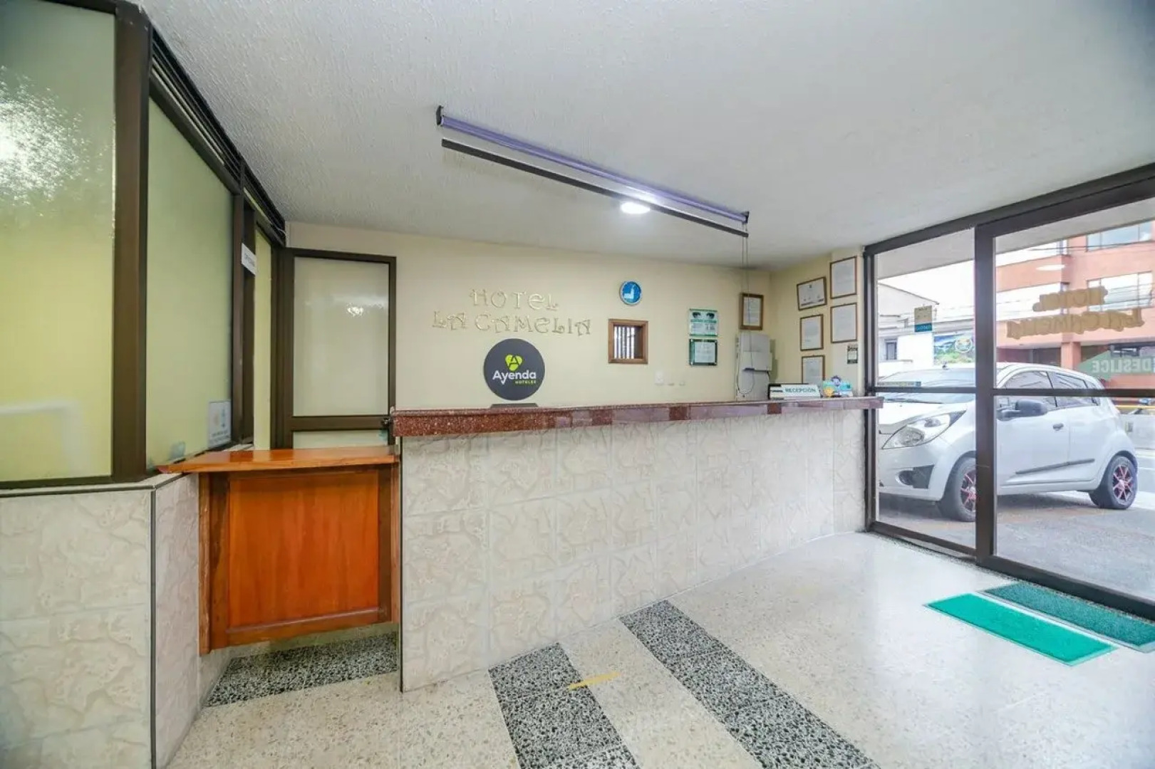 Ayenda 1143 La Camelia