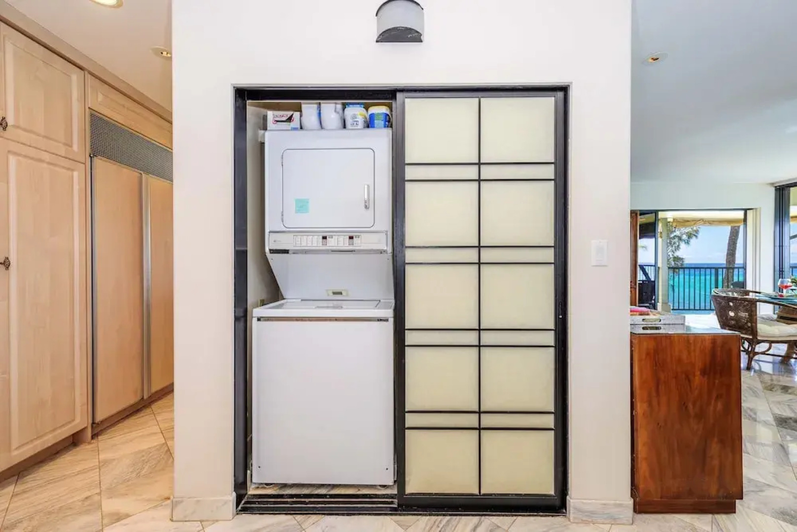 Noelani 401 OF 1 Bedroom, 2 Bath Condo by Redawning