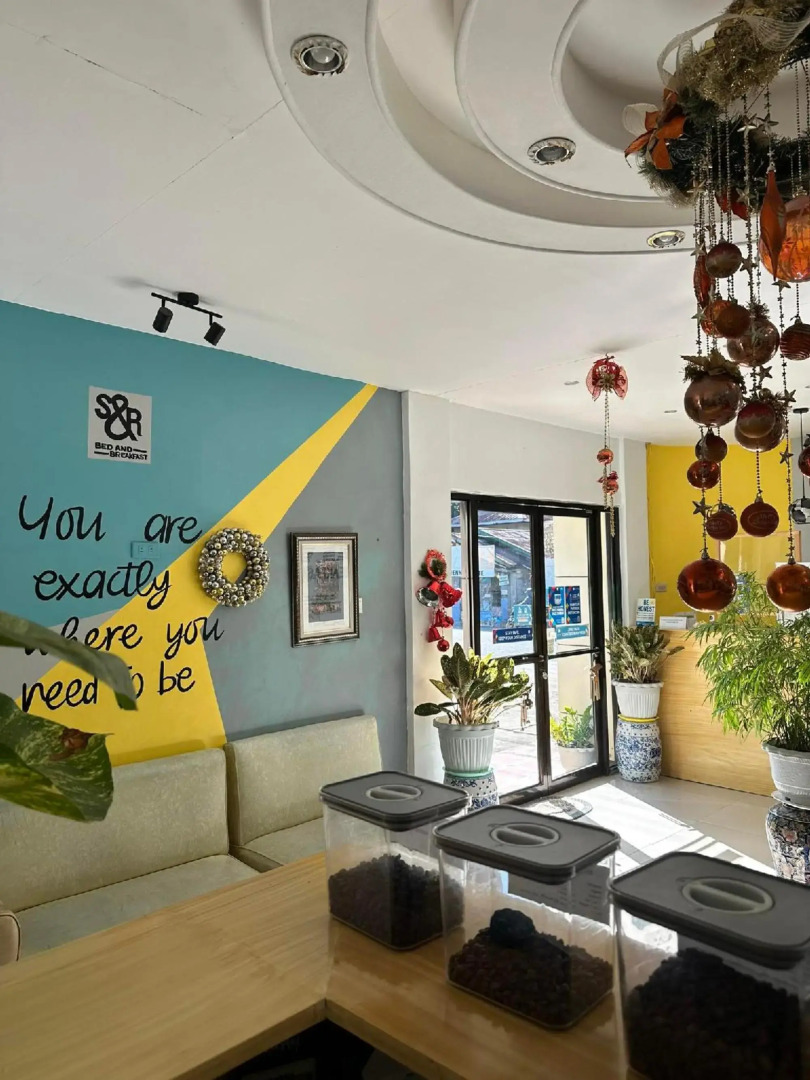 S & R Bed and Breakfast