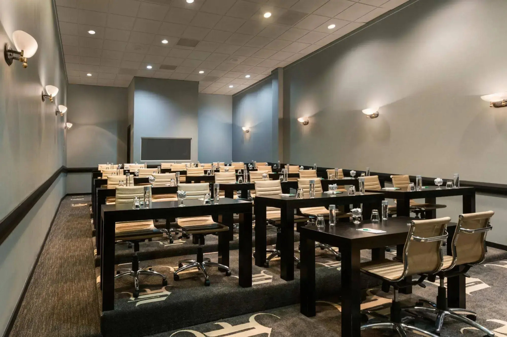Holiday Inn Select North Dallas