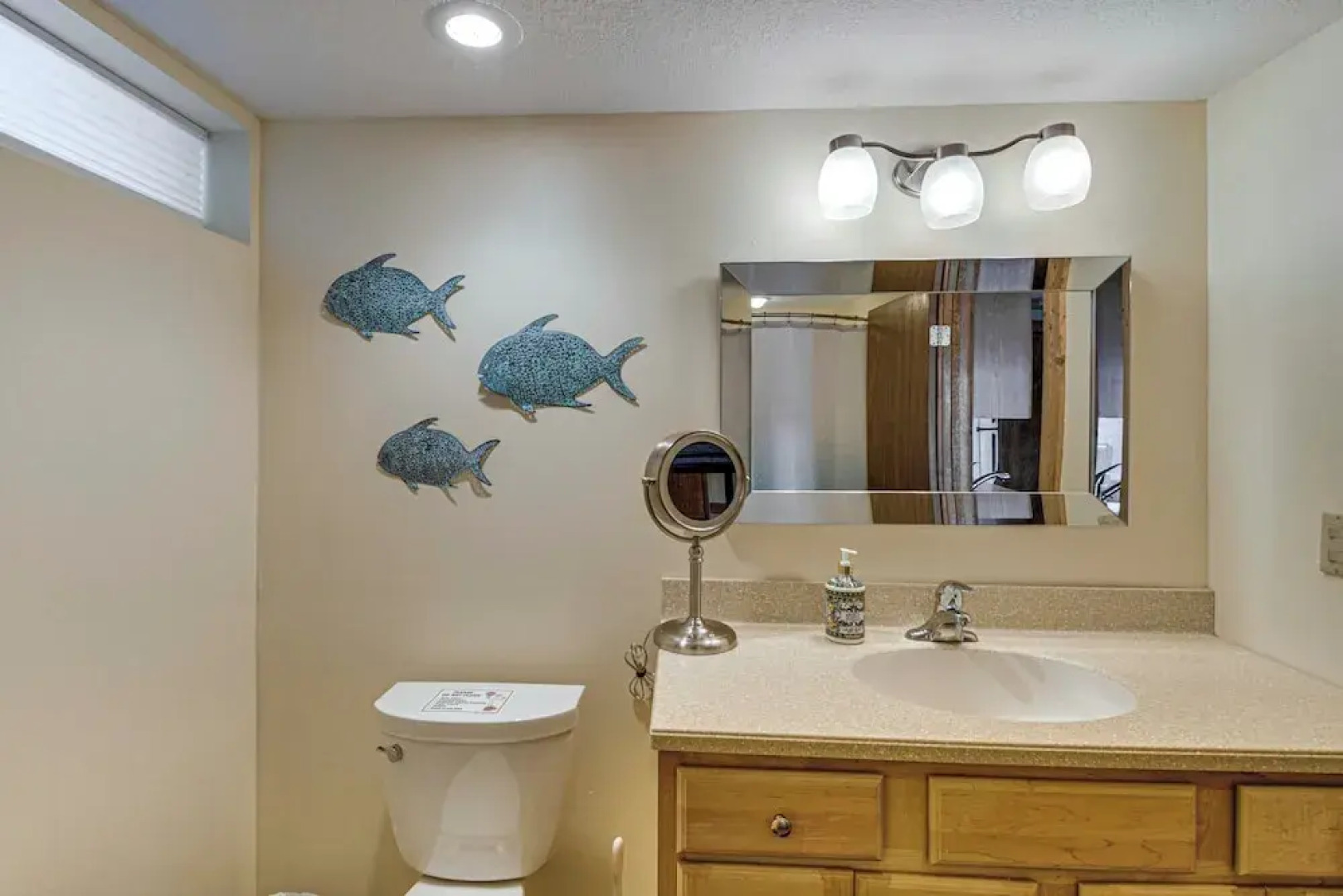 Family Retreat on Cross Lake: Boat, Swim & Relax!