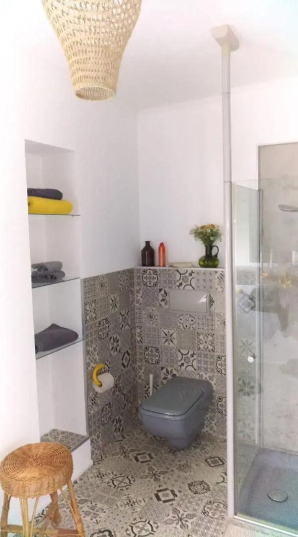 Into The Green Apartment