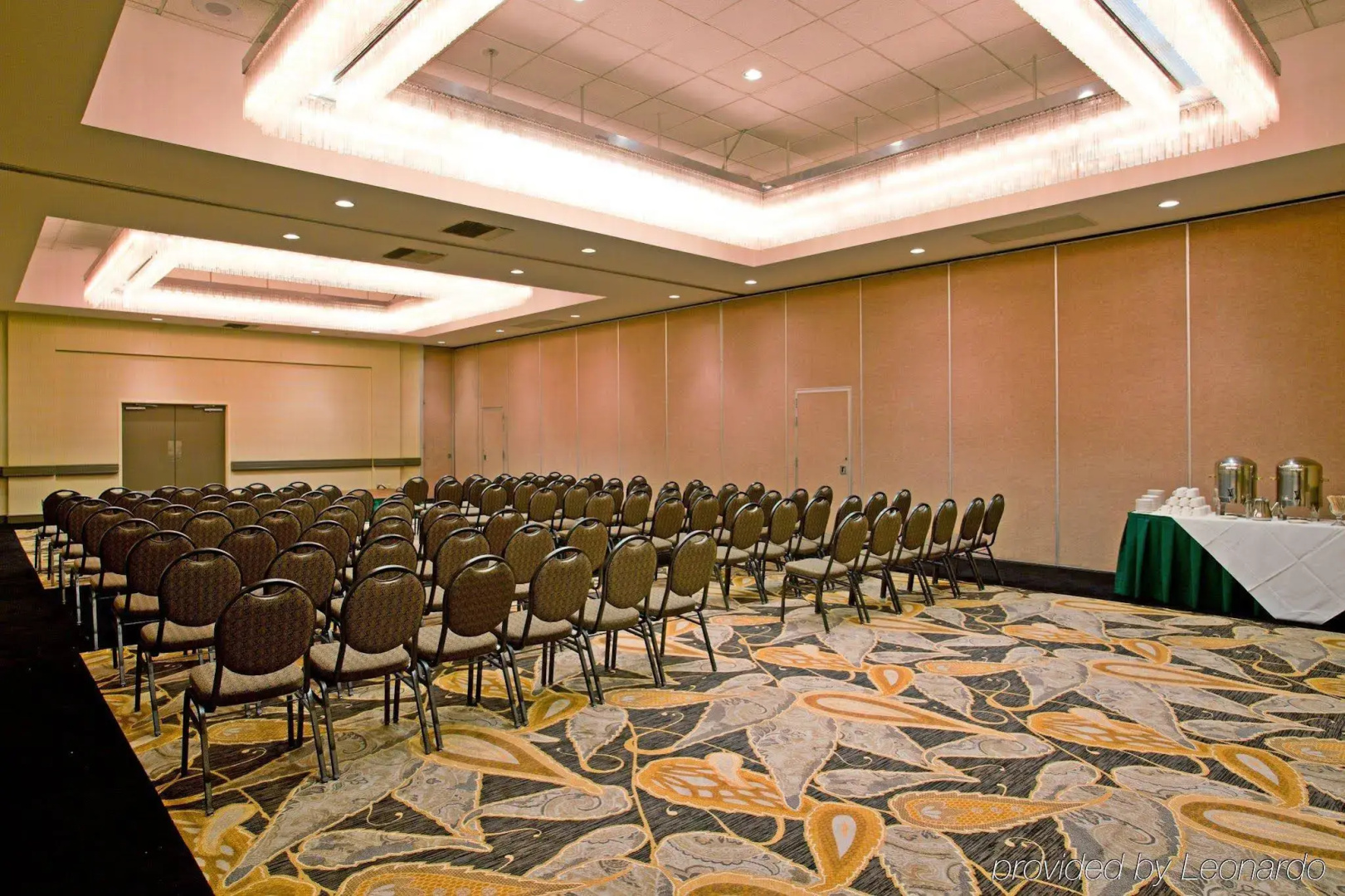 Radisson Hotel Santa Maria
