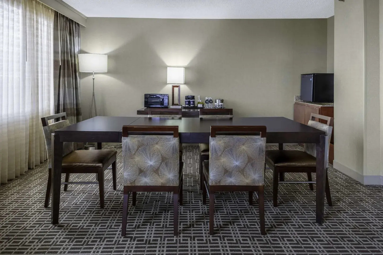 DoubleTree by Hilton Kansas City - Overland Park