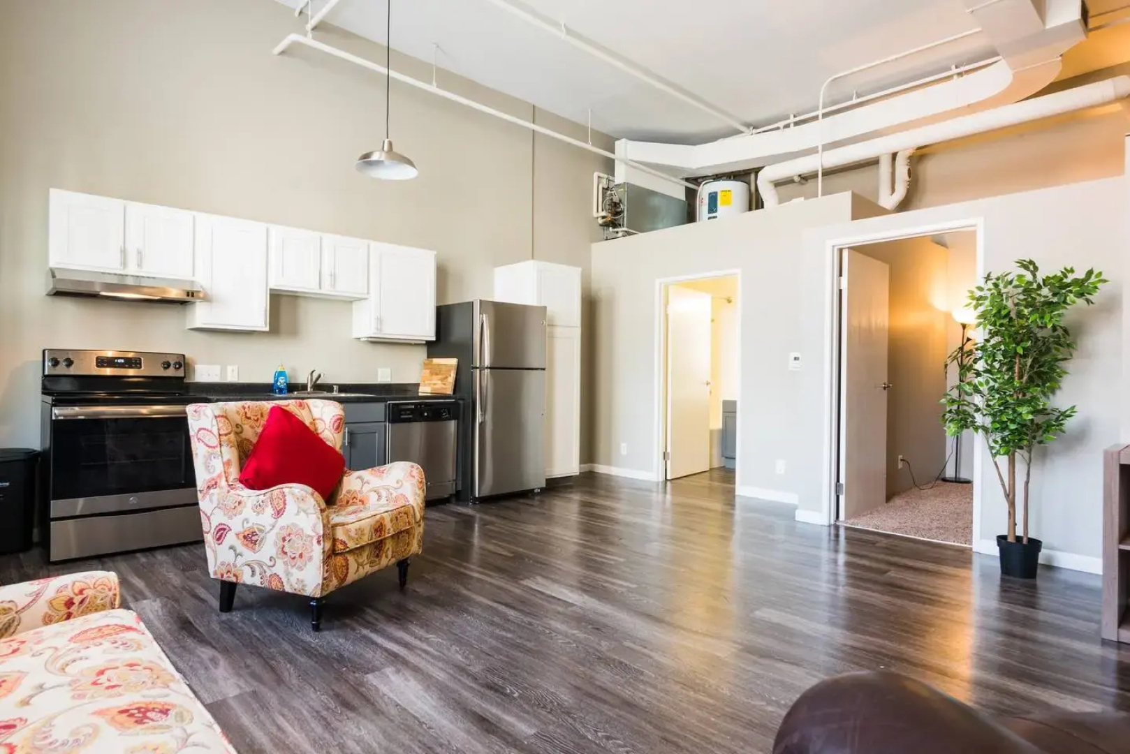 Downtown Denver Loft Style Bright 2BR Apt