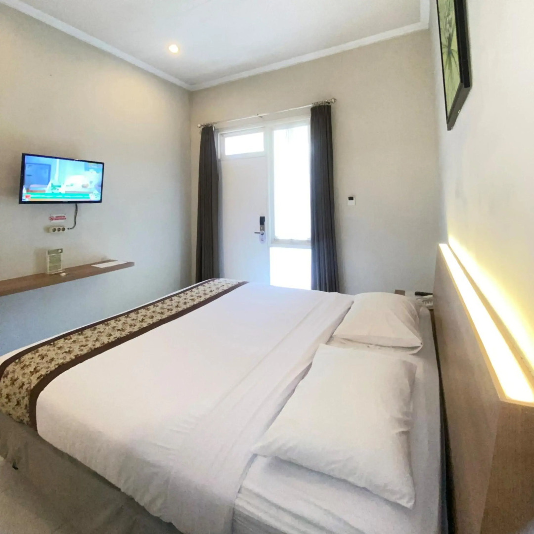 Riverstone Hotel and Cottage