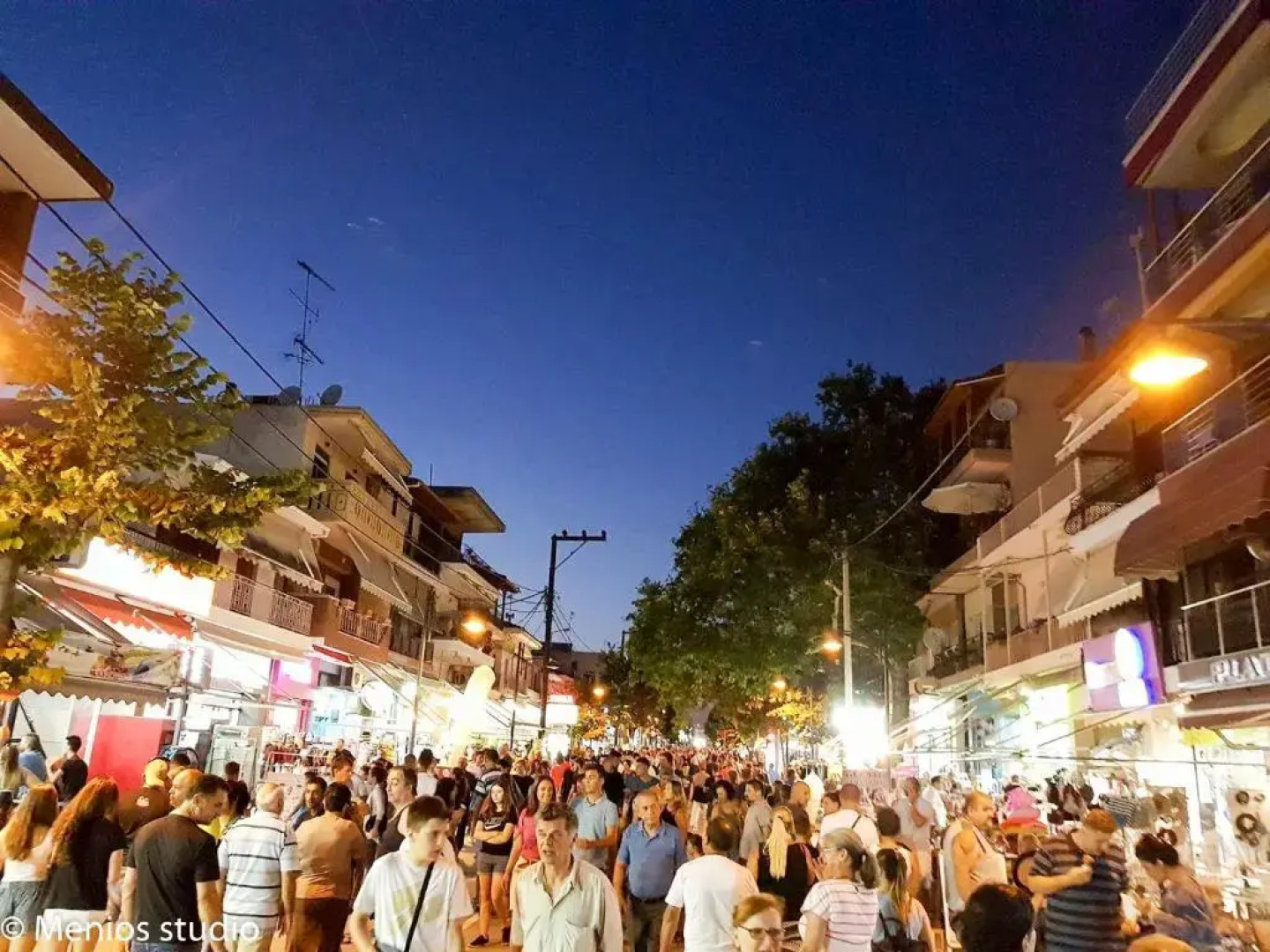 Menios Apartments and Studios