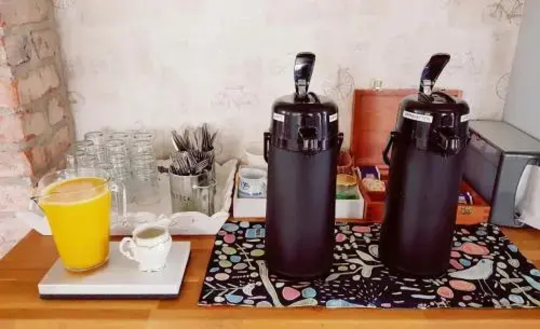 Tåkern Vandrarhem & Café