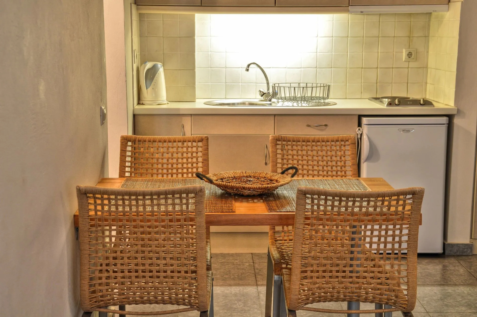 Iro Suites