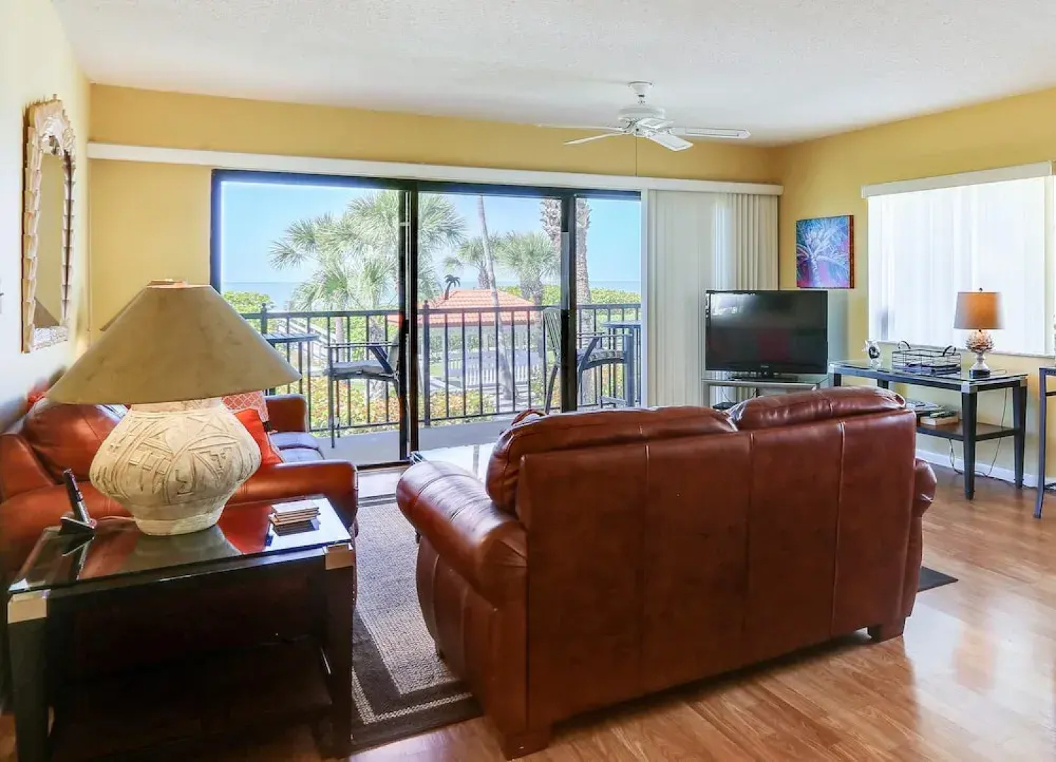 Land's End 10-205 Beach Front