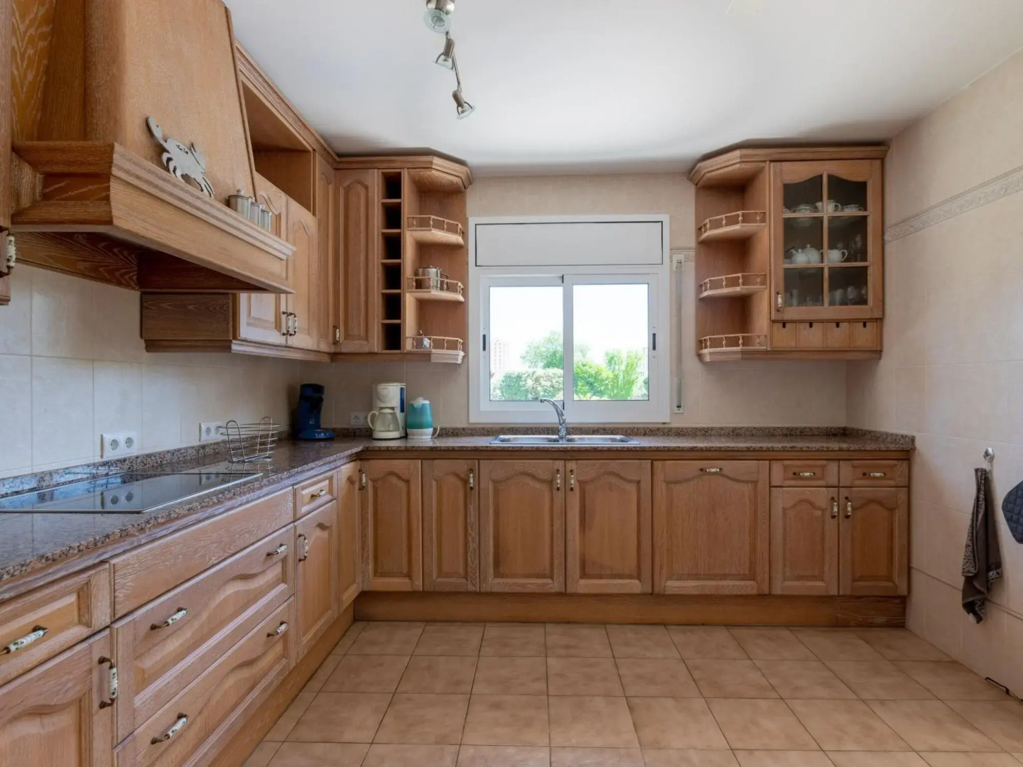 Magnificent Villa in Sant Pere Pescador with Private Pool