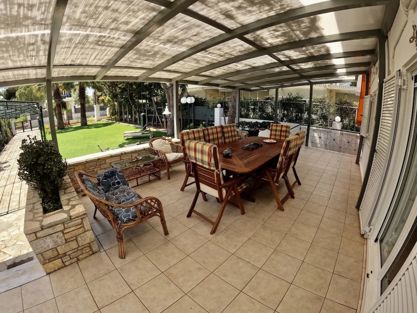 Hector Villa Airport