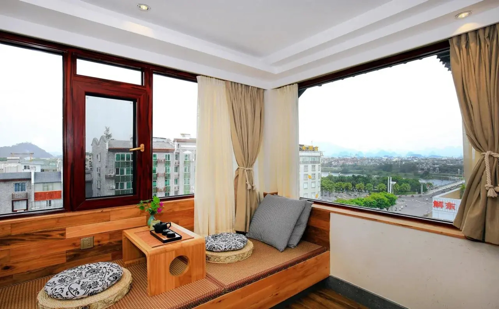 Guilin Sky Palace Hotel