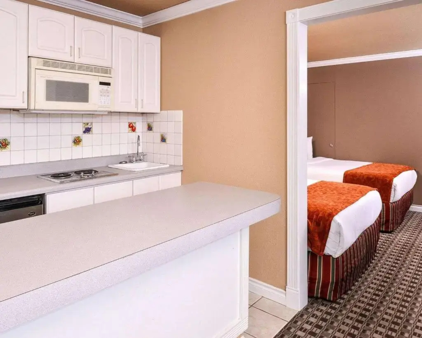 Days Inn Kent - Meeker St.