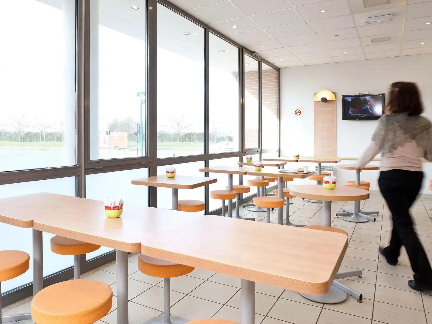 ibis budget Mantes-la-Jolie Sully