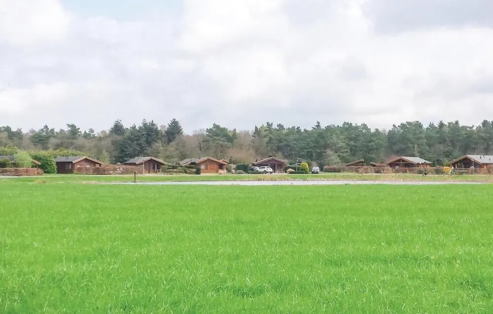 Amazing Home in Rheezerveen With 2 Bedrooms and Wifi