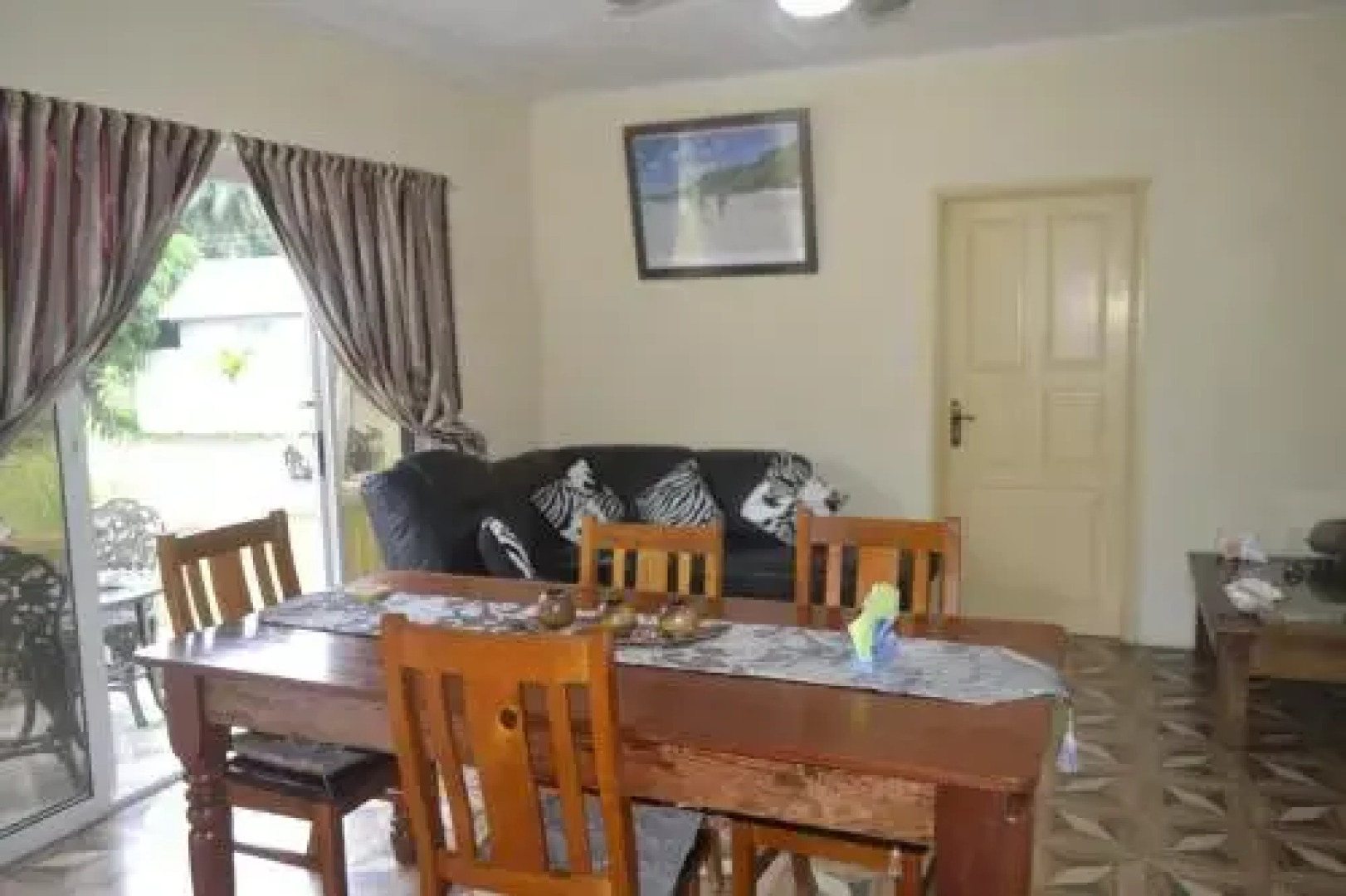 My Ozi Perl Self Catering Guest House