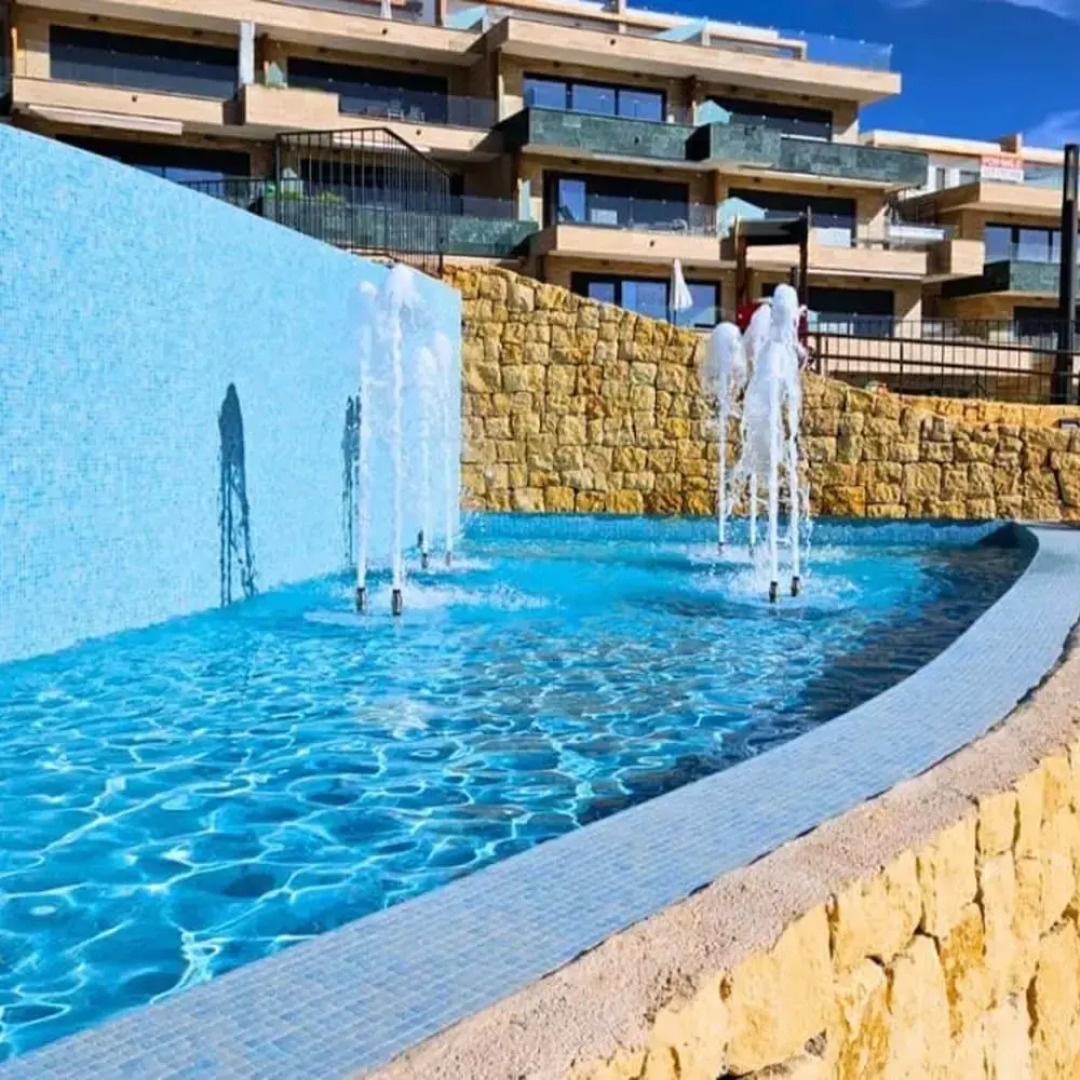 Casa la Vista by Bookaparadise