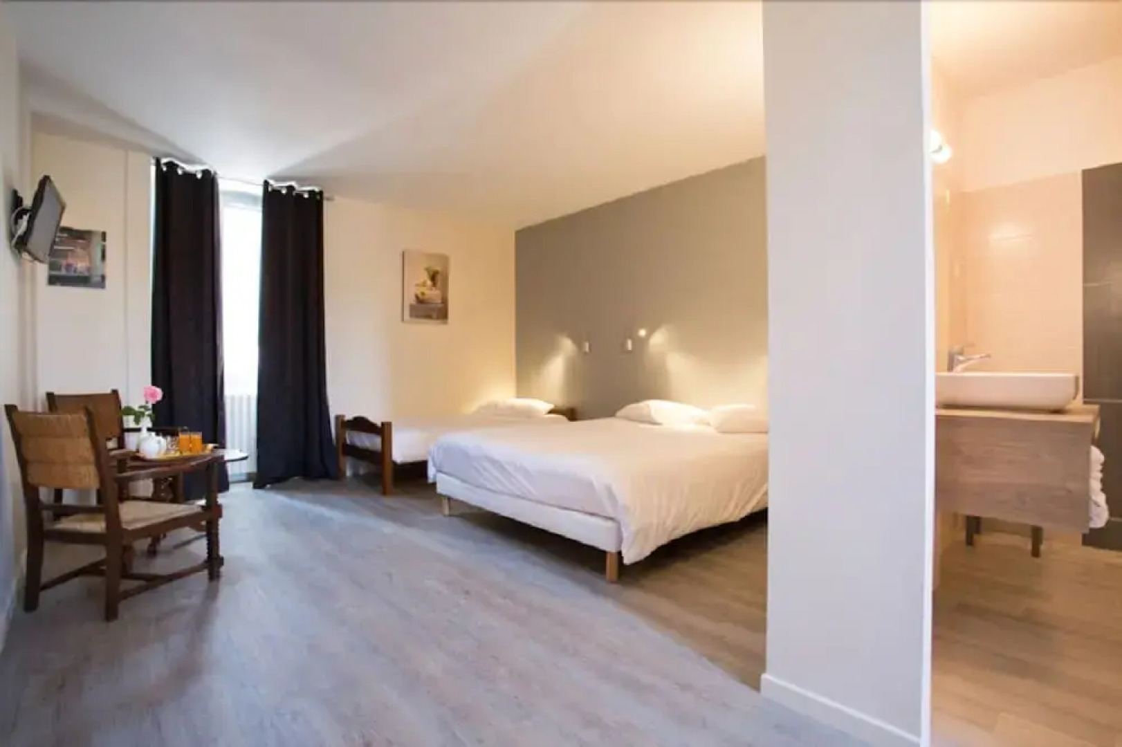 Hotel Restaurant Le Sully