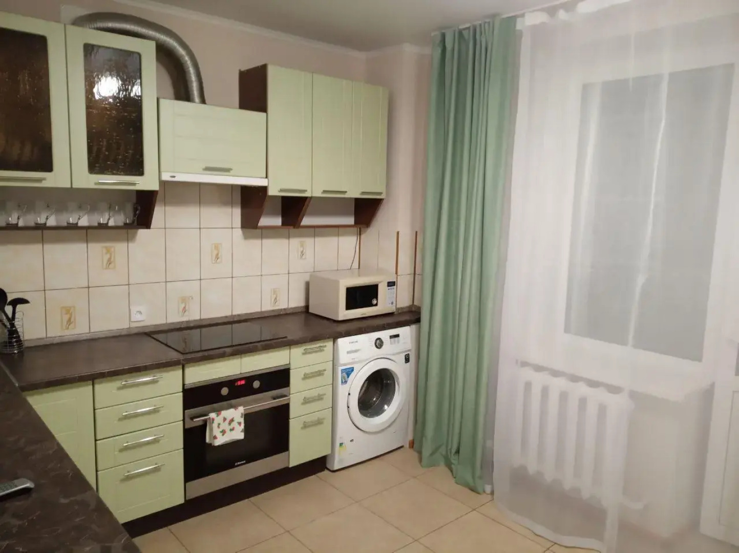 Две Подушки на улице Дуки 71