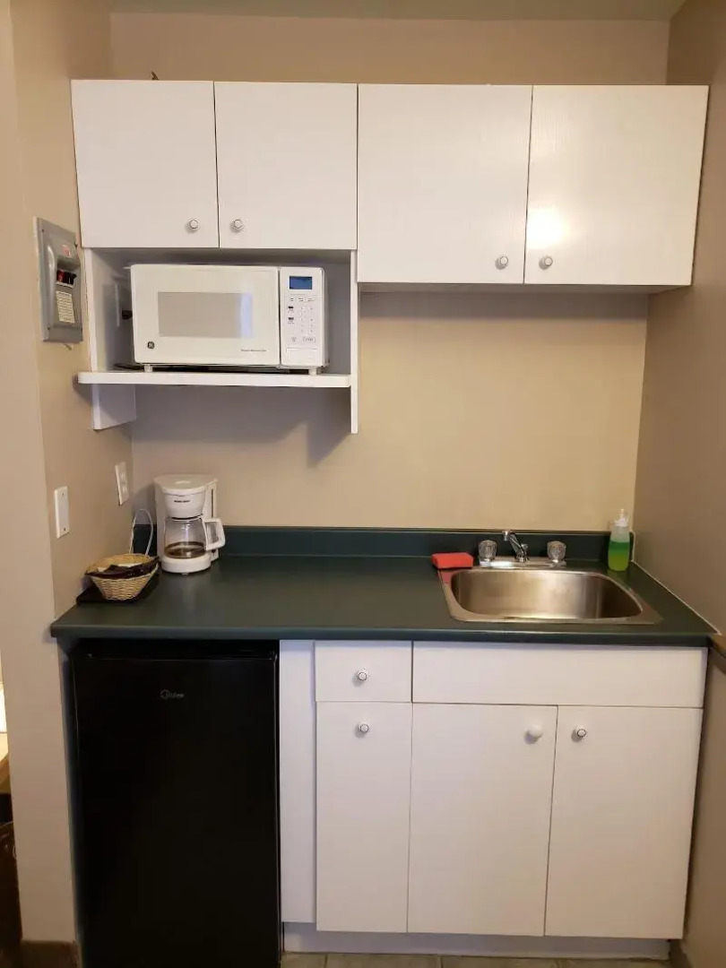 Shemron Suites Hotel