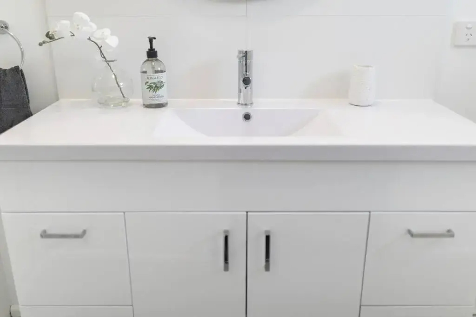 Pet friendly home perfect for 2 or 3 families