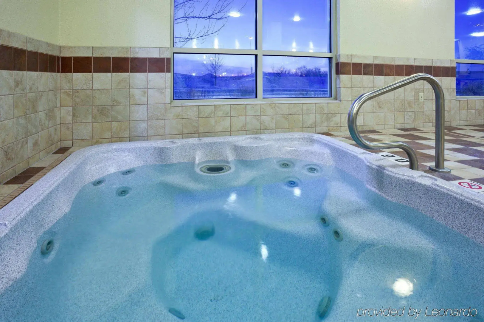 Holiday Inn Express Hotel & Suites Grand Forks by IHG