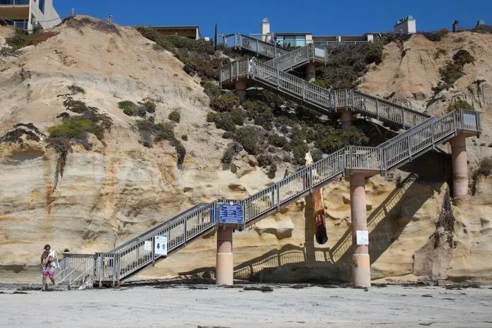 Sbtc324 2 Bedroom Condo by RedAwning