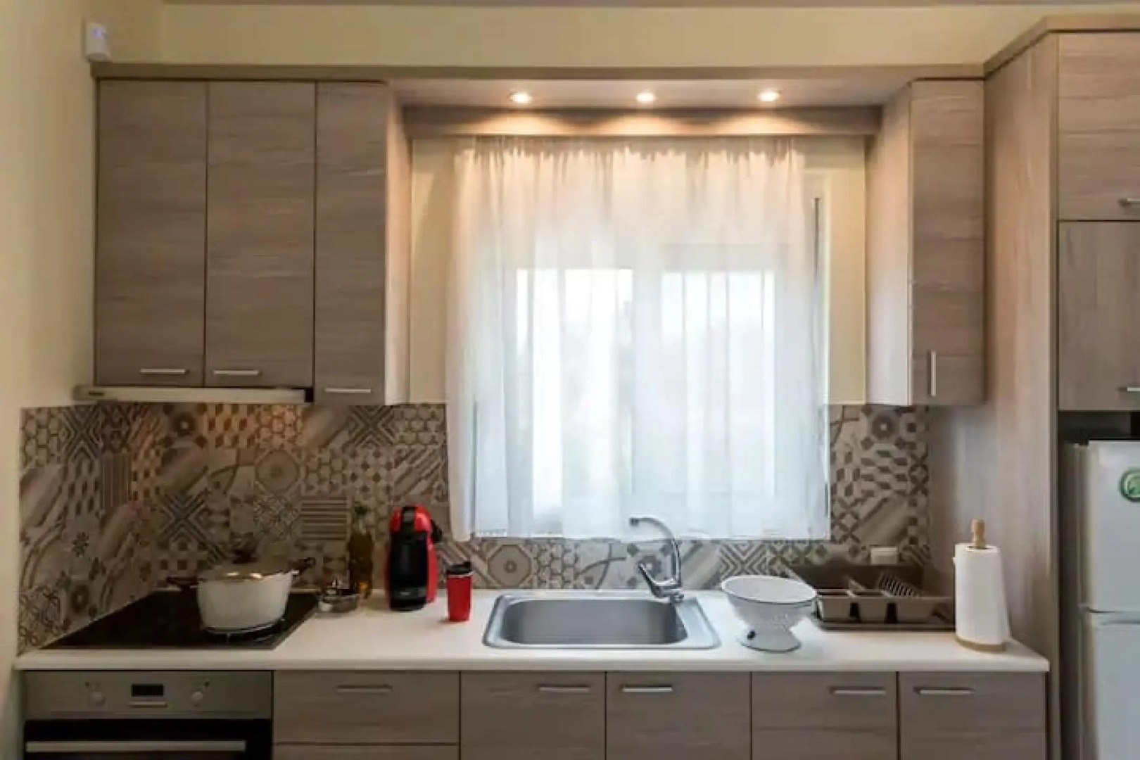 Venus Villa with Private Pool, 2min to the Beach