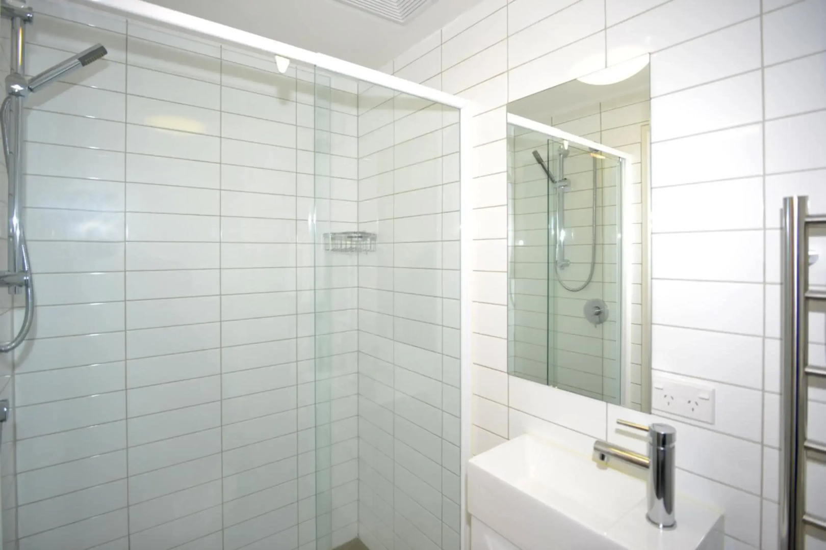 Southwark Hotel & Apartments