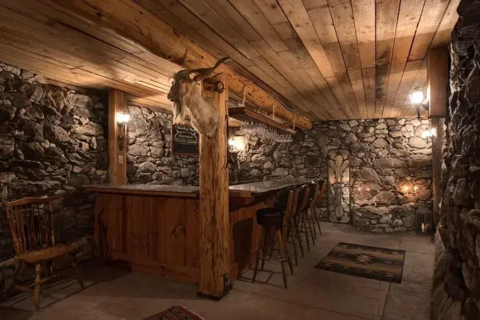 The Davies Family Inn