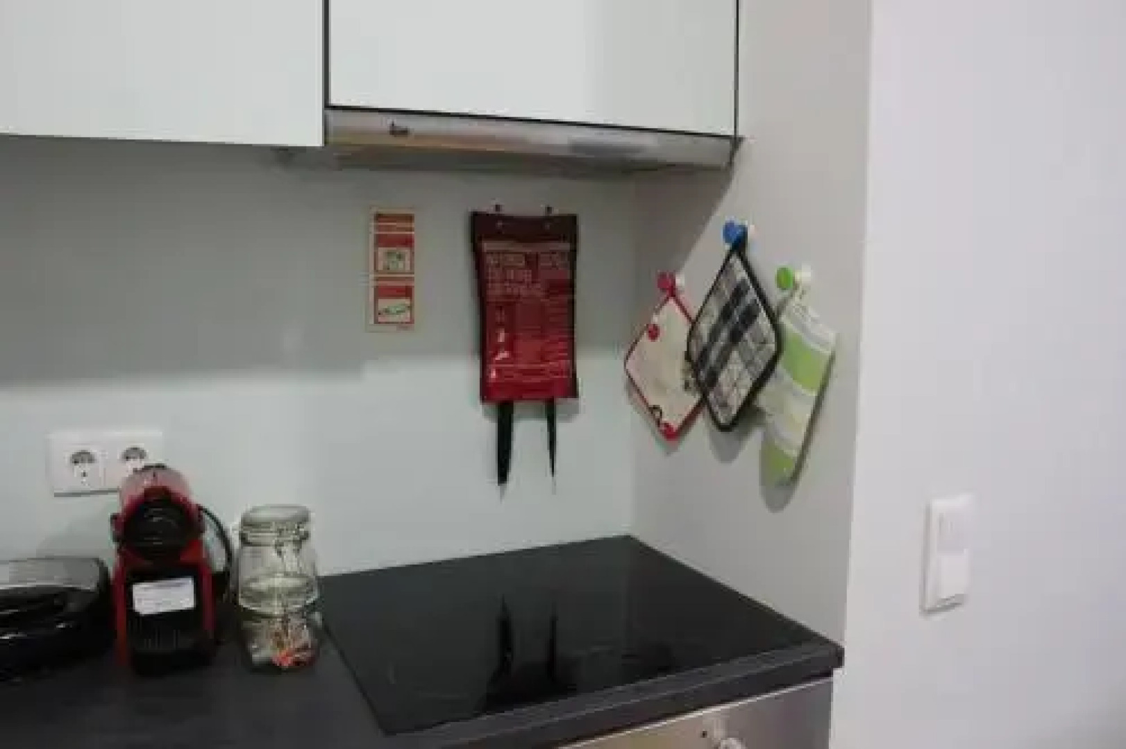 Practical and Comfortable Apartment with Garden