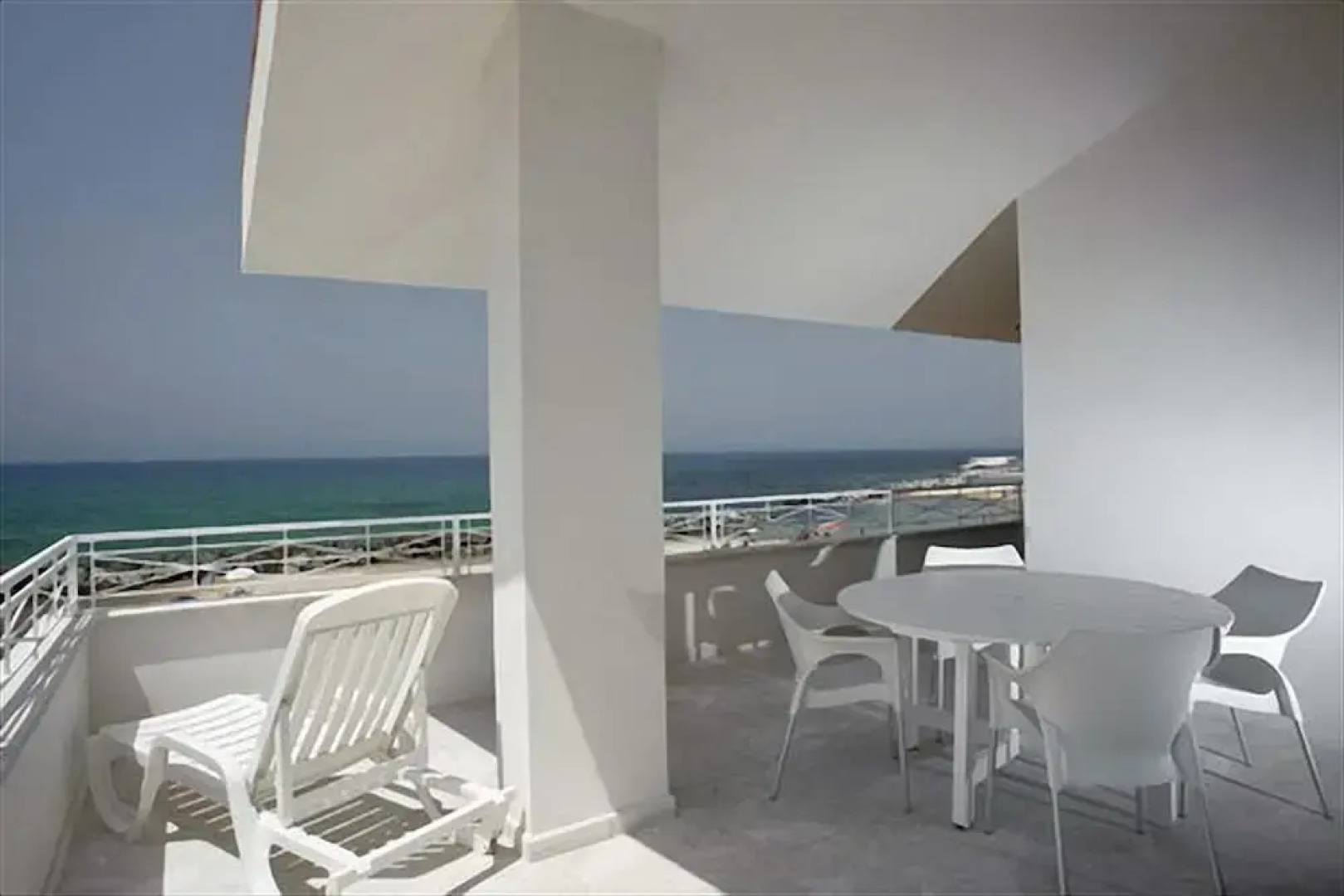 Apartment With 3 Bedrooms in Piano di Trappeto, With Wonderful sea Vie