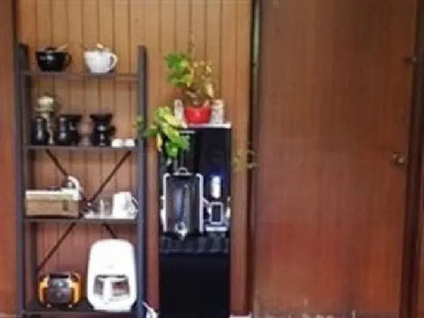 Mama Guesthouse Female Only (отель для женщин)