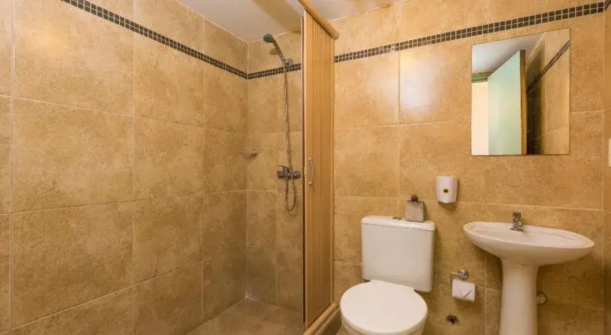 Tas D Viaje Hostel - Surfcamp - Suites