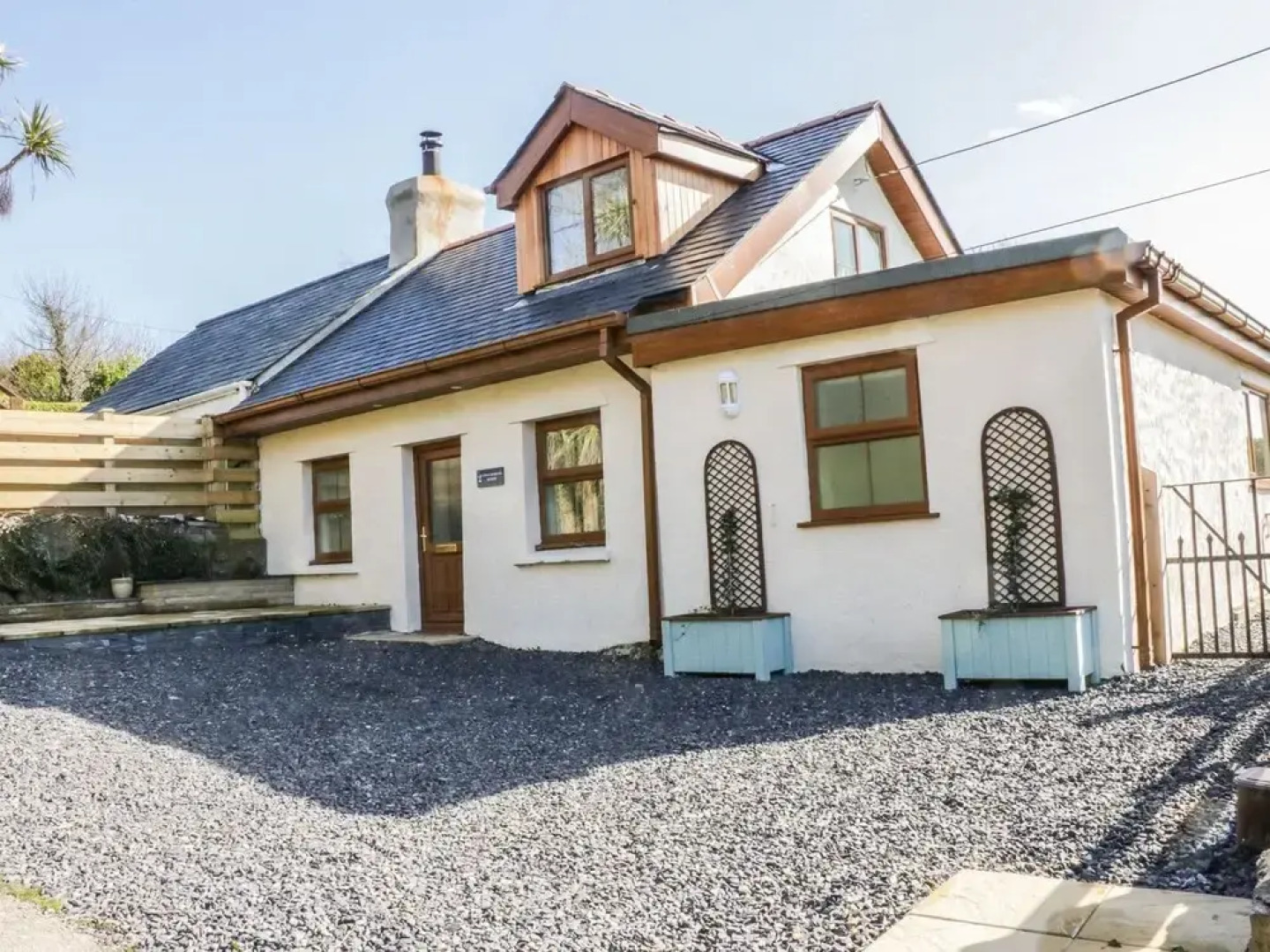 2 Tan Y Marian Uchaf