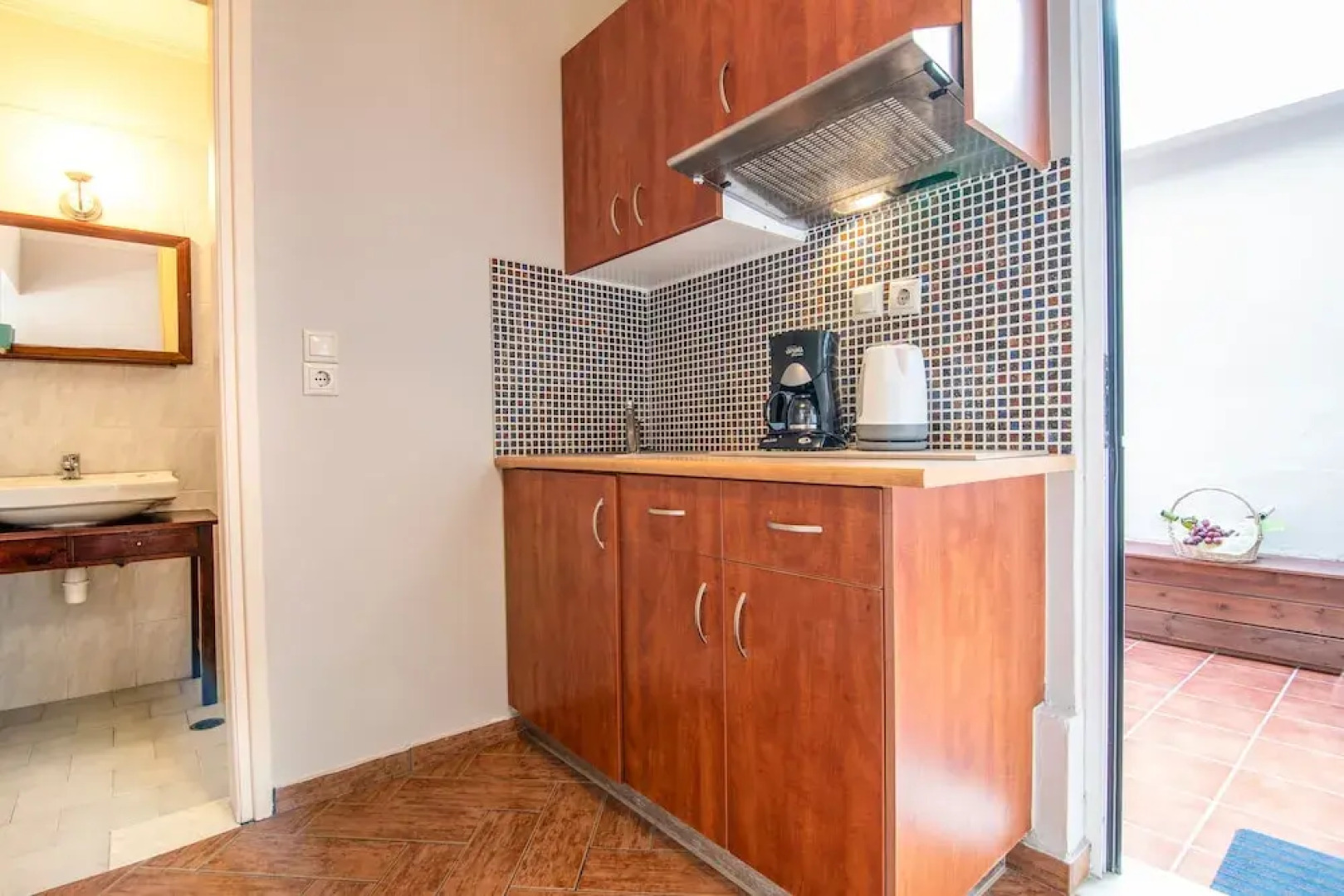 Girogiali Apartments