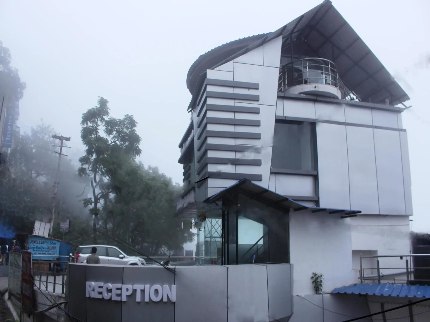 OYO 1722 Hotel Howard