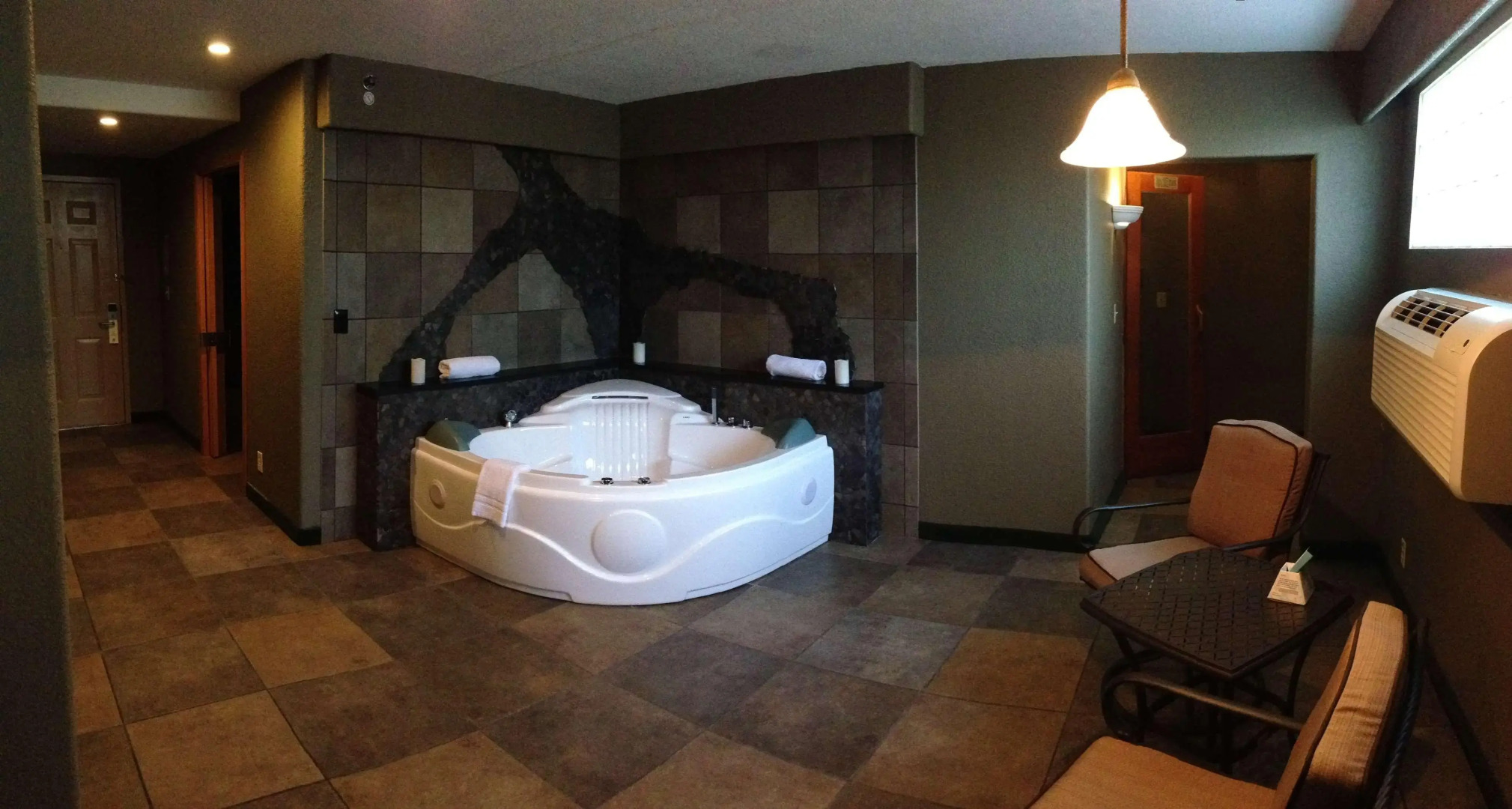 Best Western Plus Longbranch Hotel & Convention Center